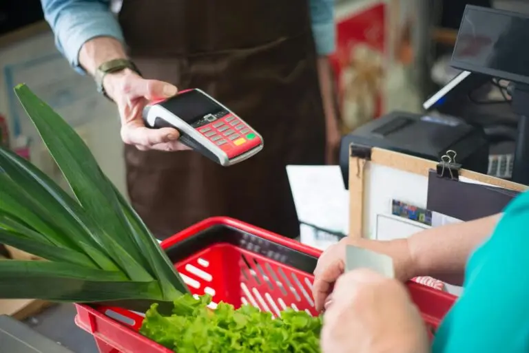 How a Simple Charging Station Can Increase Your In-Store Revenue by 20%